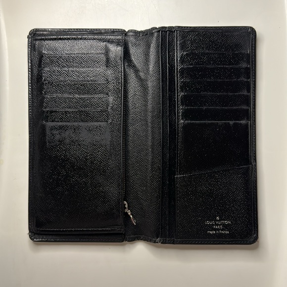 Louis Vuitton Epi Portefeuille Brazza Wallet with Dust Bag - Picture 3 of 6